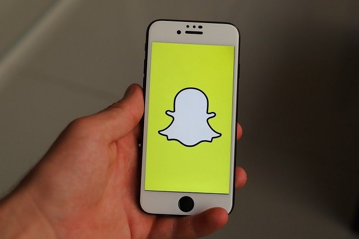 How to Use One Snapchat Account From Various Devices Simultaneously - Tech Daily Online