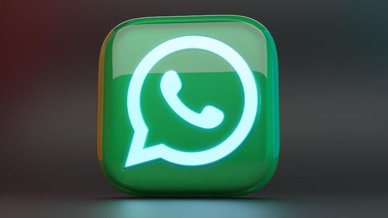 How to Stop Receiving Messages on WhatsApp Without Blocking